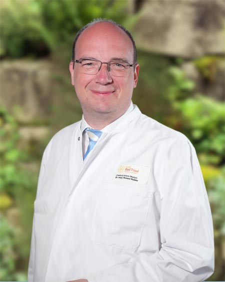 Chefarzt Innere Medizin Dr. med. Roland Reibke Chefarzt Innere Medizin Dr. med. Roland Reibke